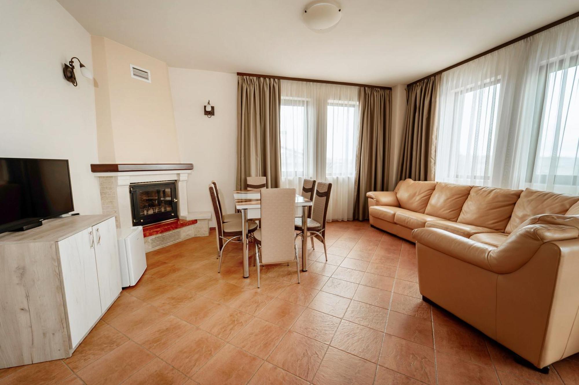 Hotel Winpalace Arbanasi Exterior photo