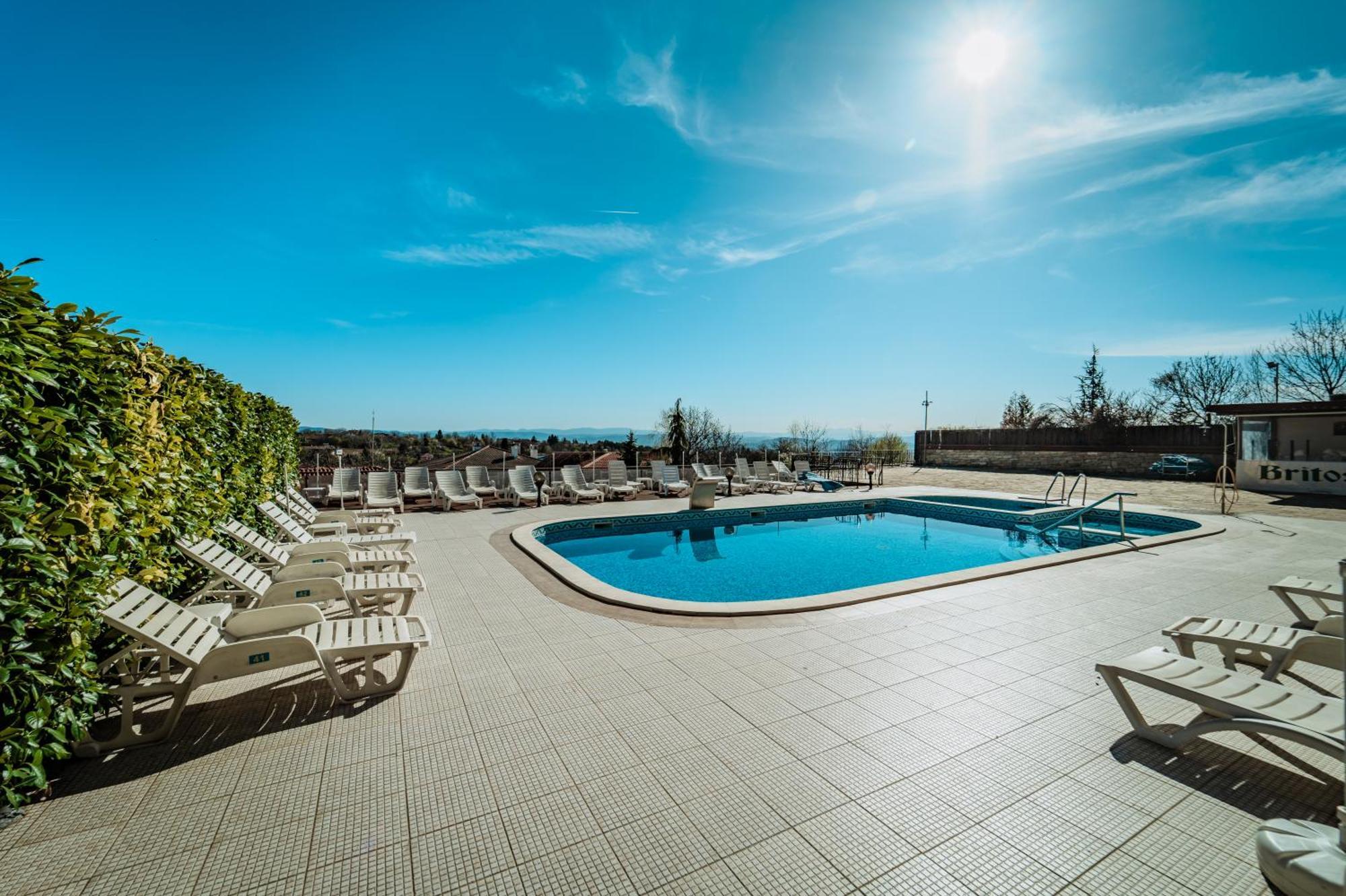 Hotel Winpalace Arbanasi Exterior photo