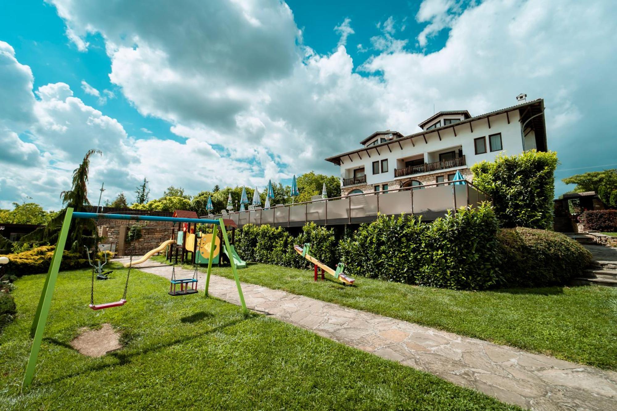 Hotel Winpalace Arbanasi Exterior photo